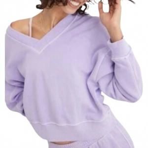 NEW LOVE DAISY double v-neck sweat top in lavender